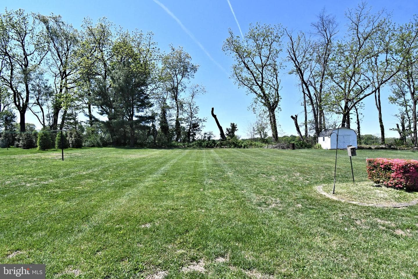 64 Mitchell Drive photo 42