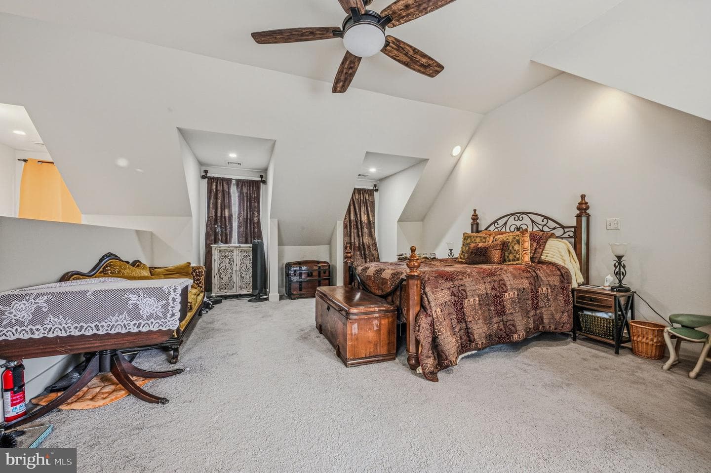 203 Northbank Road photo 11