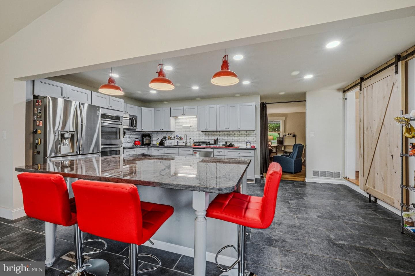 203 Northbank Road photo 5