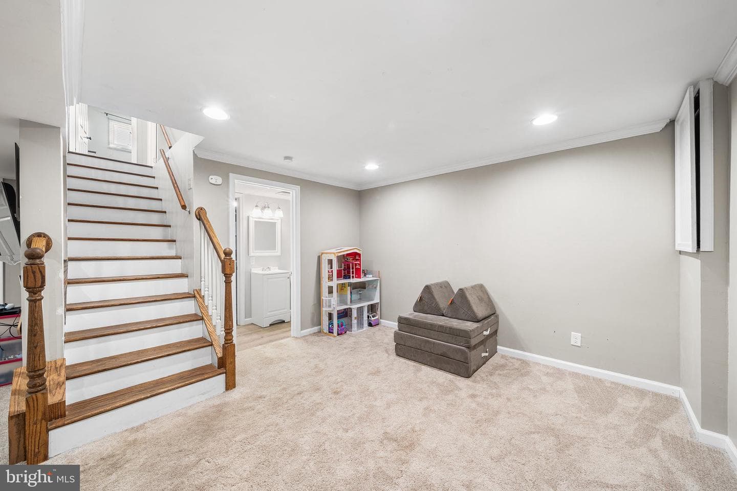 6 Diane Drive photo 22