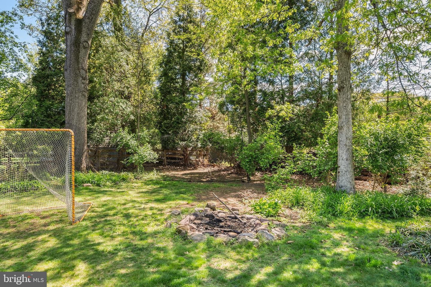6 Diane Drive photo 30