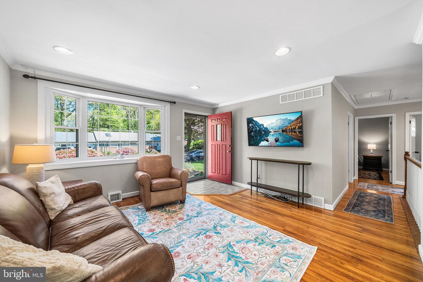 6 Diane Drive photo 6