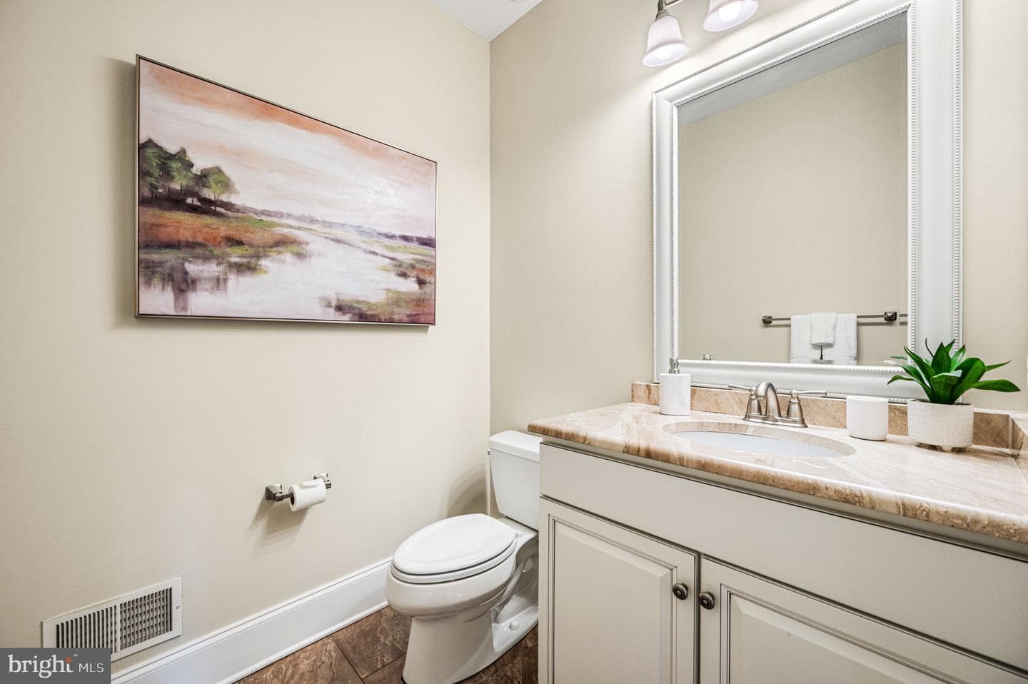 26 Colonial Drive photo 25