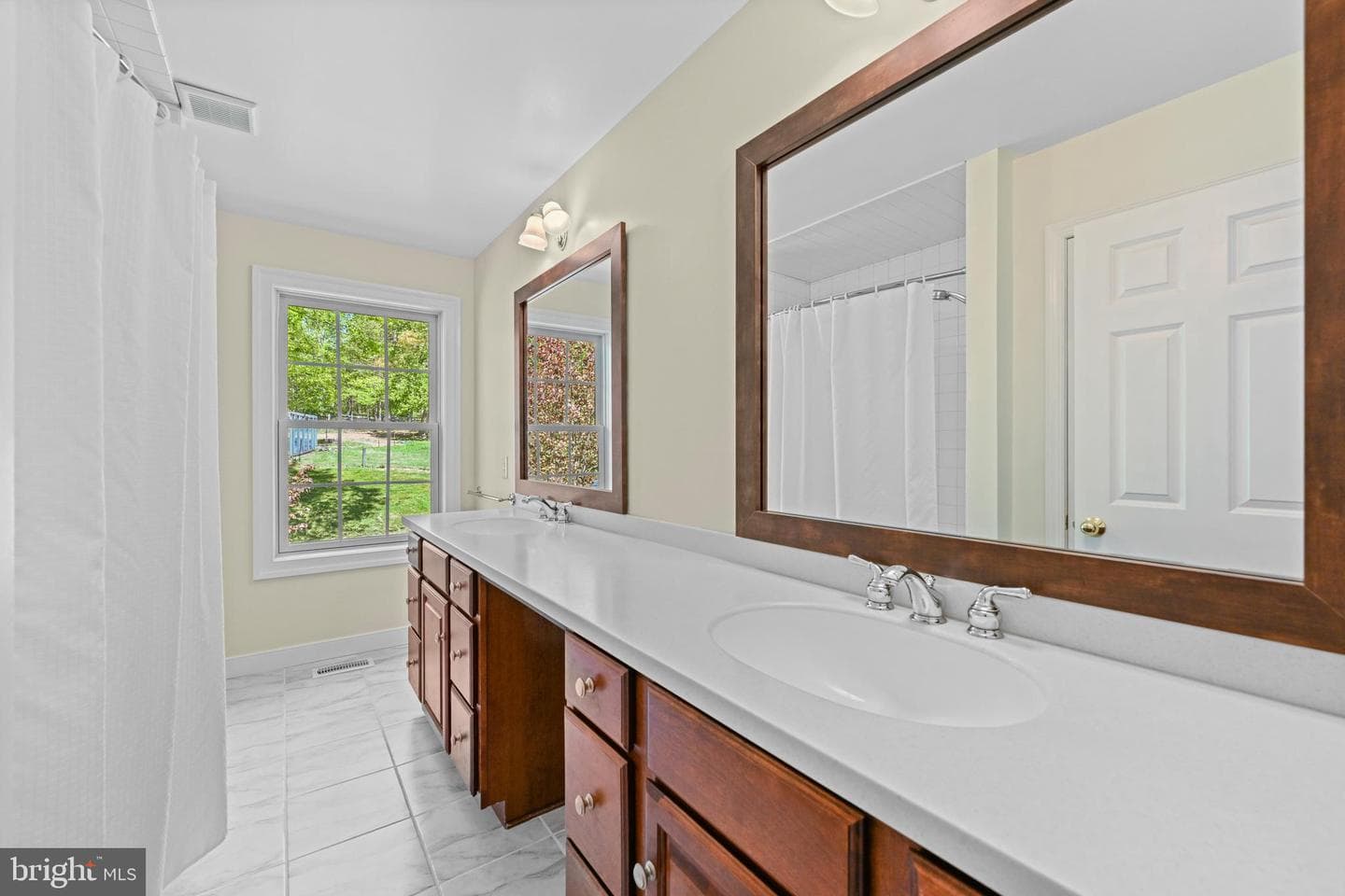 631 Harveys Bridge Road photo 33