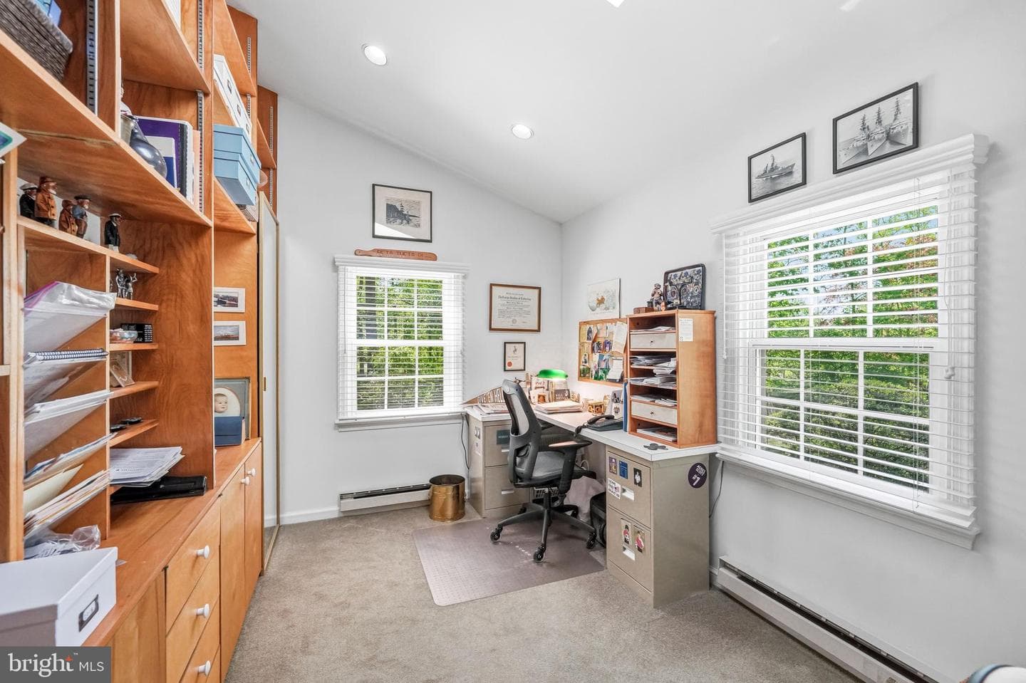 388 Castlewood Drive photo 31