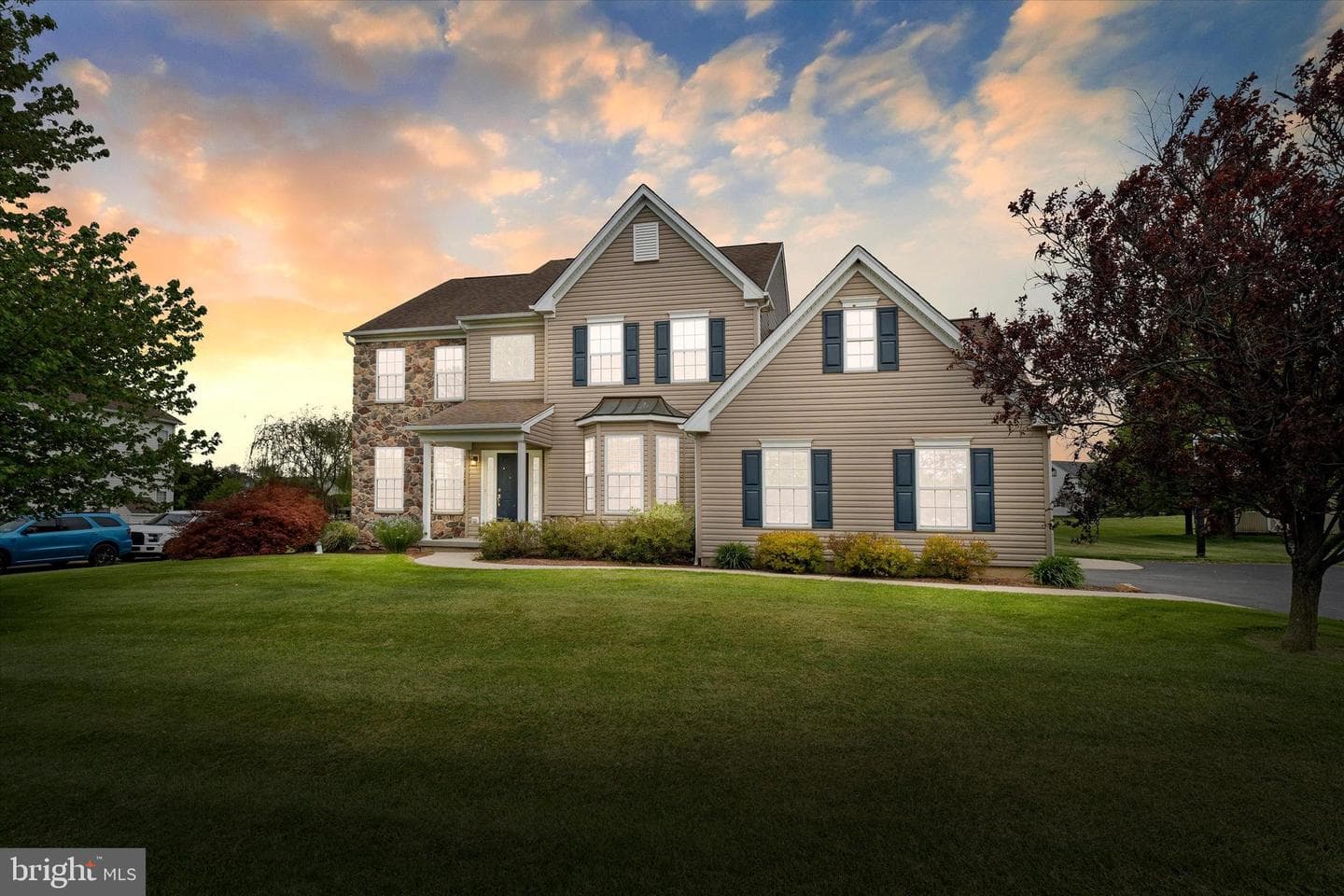 17 Allsmeer Drive photo 2