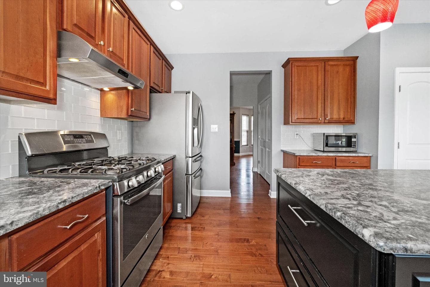 17 Allsmeer Drive photo 25
