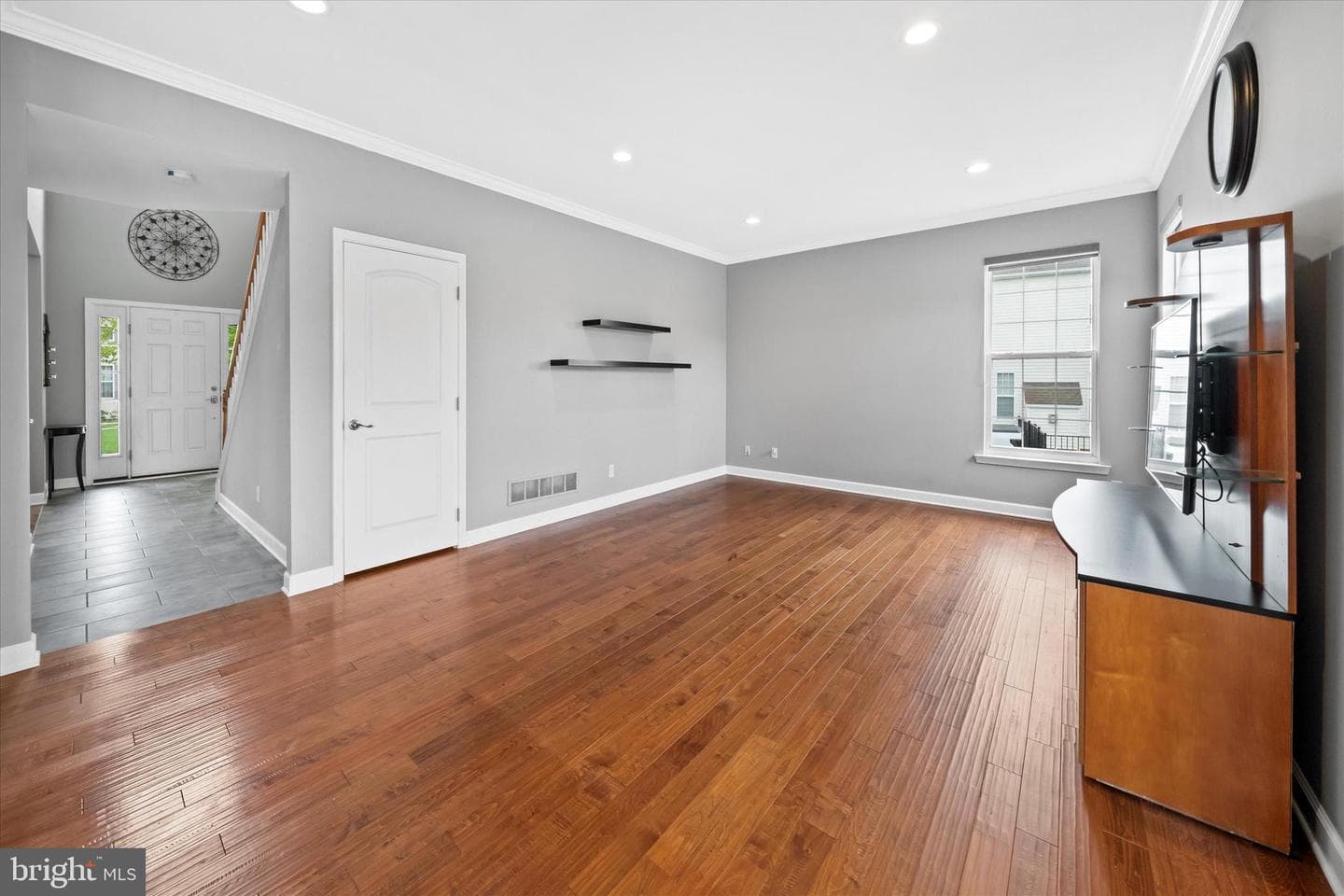 17 Allsmeer Drive photo 27