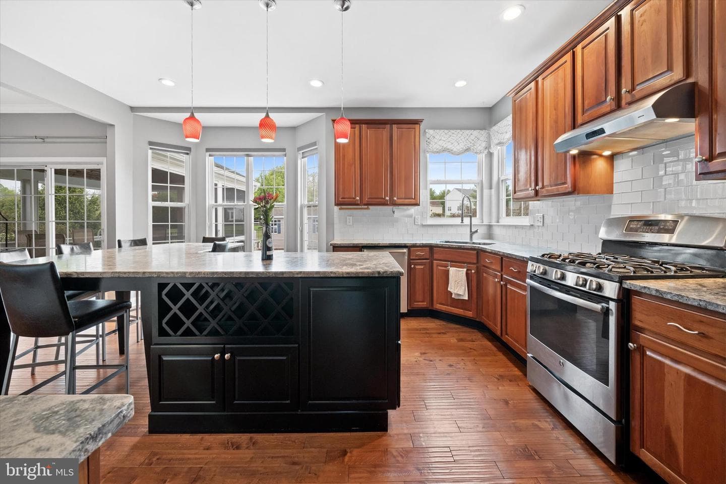 17 Allsmeer Drive photo 30