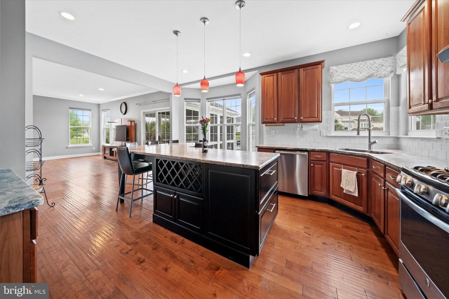 17 Allsmeer Drive photo 31