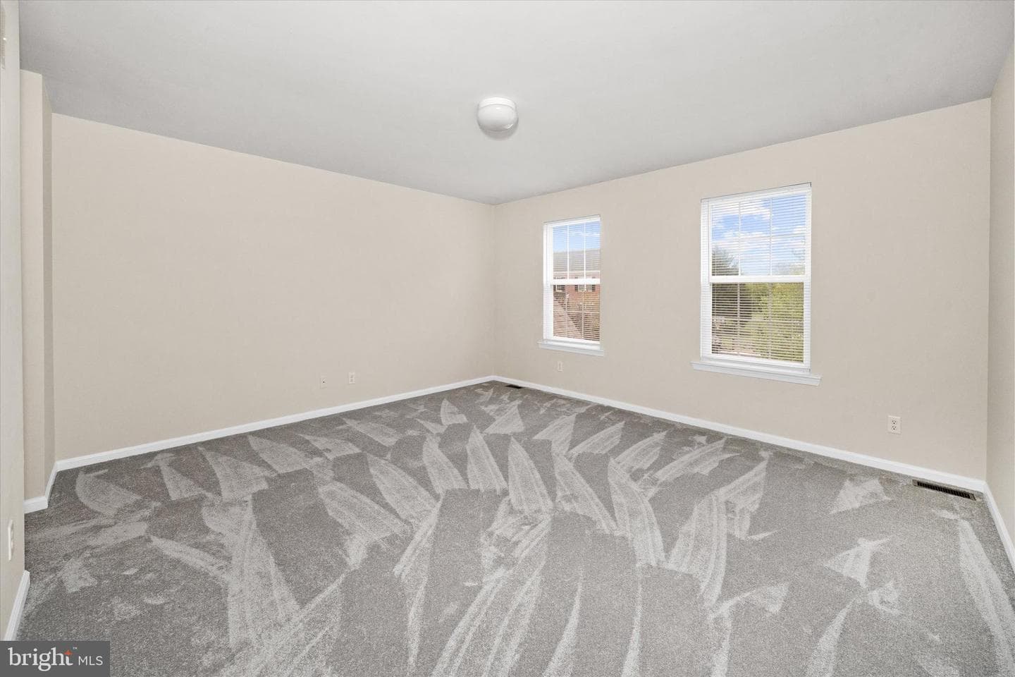 17 Allsmeer Drive photo 50