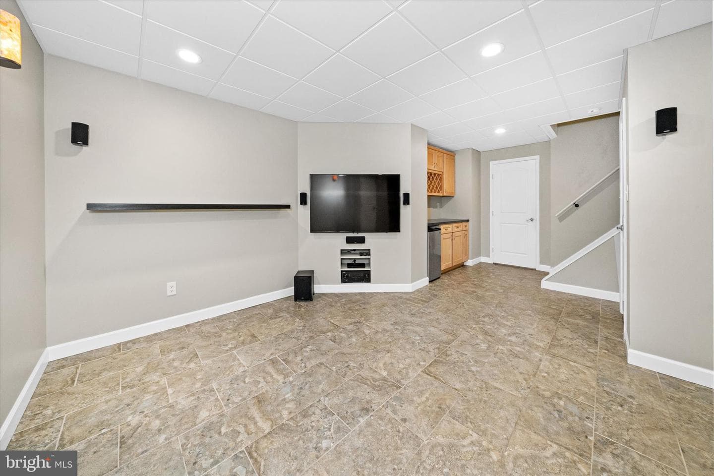 17 Allsmeer Drive photo 55