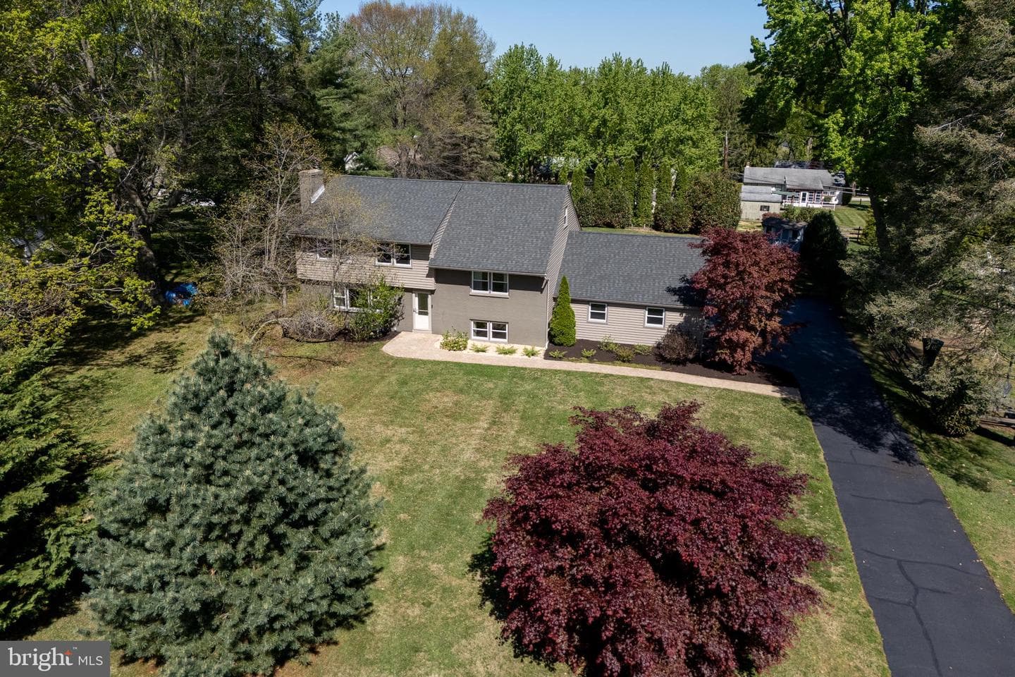 1547 Marlboro Road photo 2