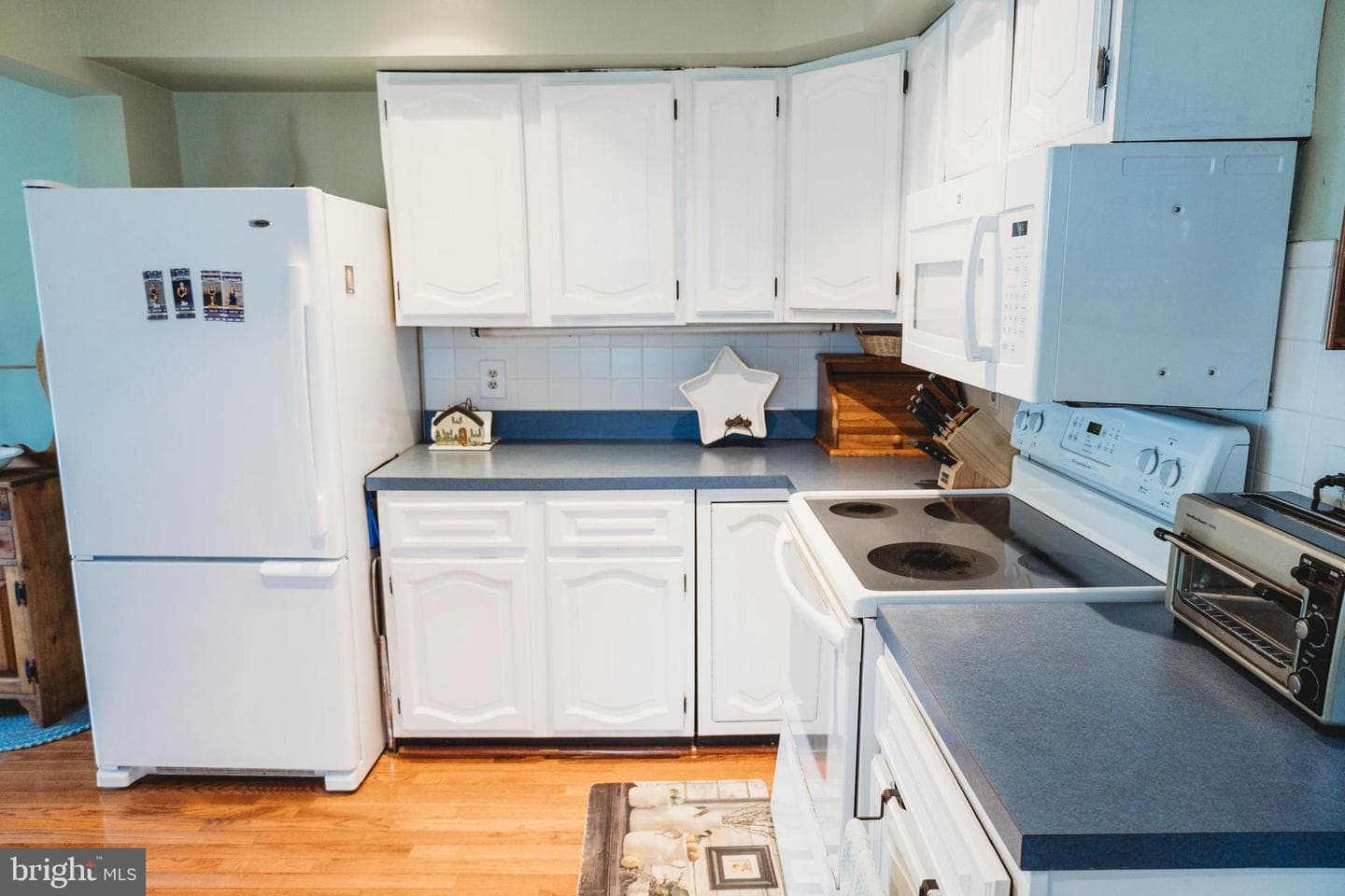 151 Walnut Street photo 14
