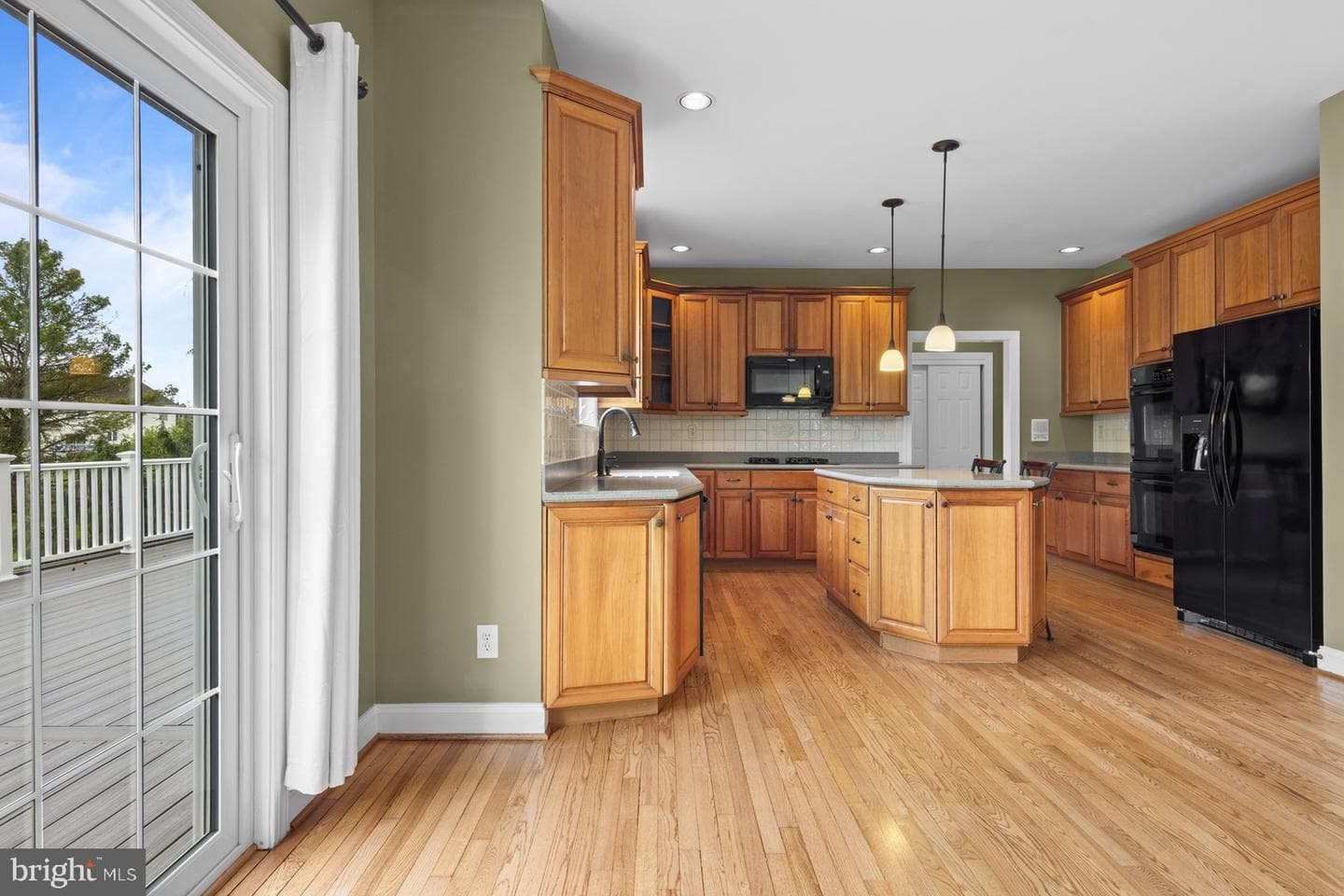 507 Kelleher Drive photo 31