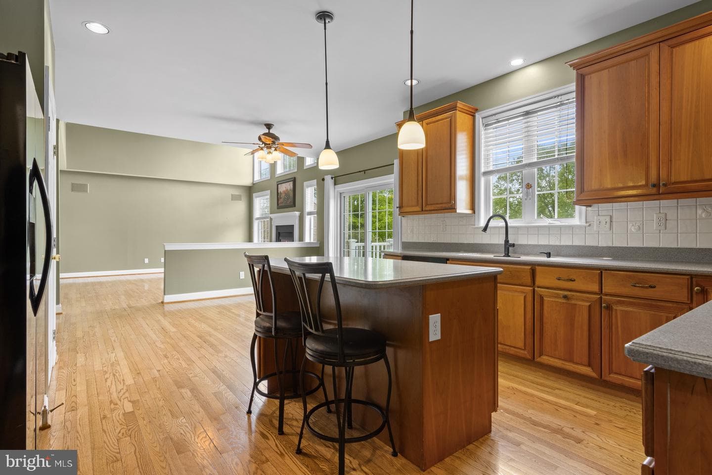 507 Kelleher Drive photo 35