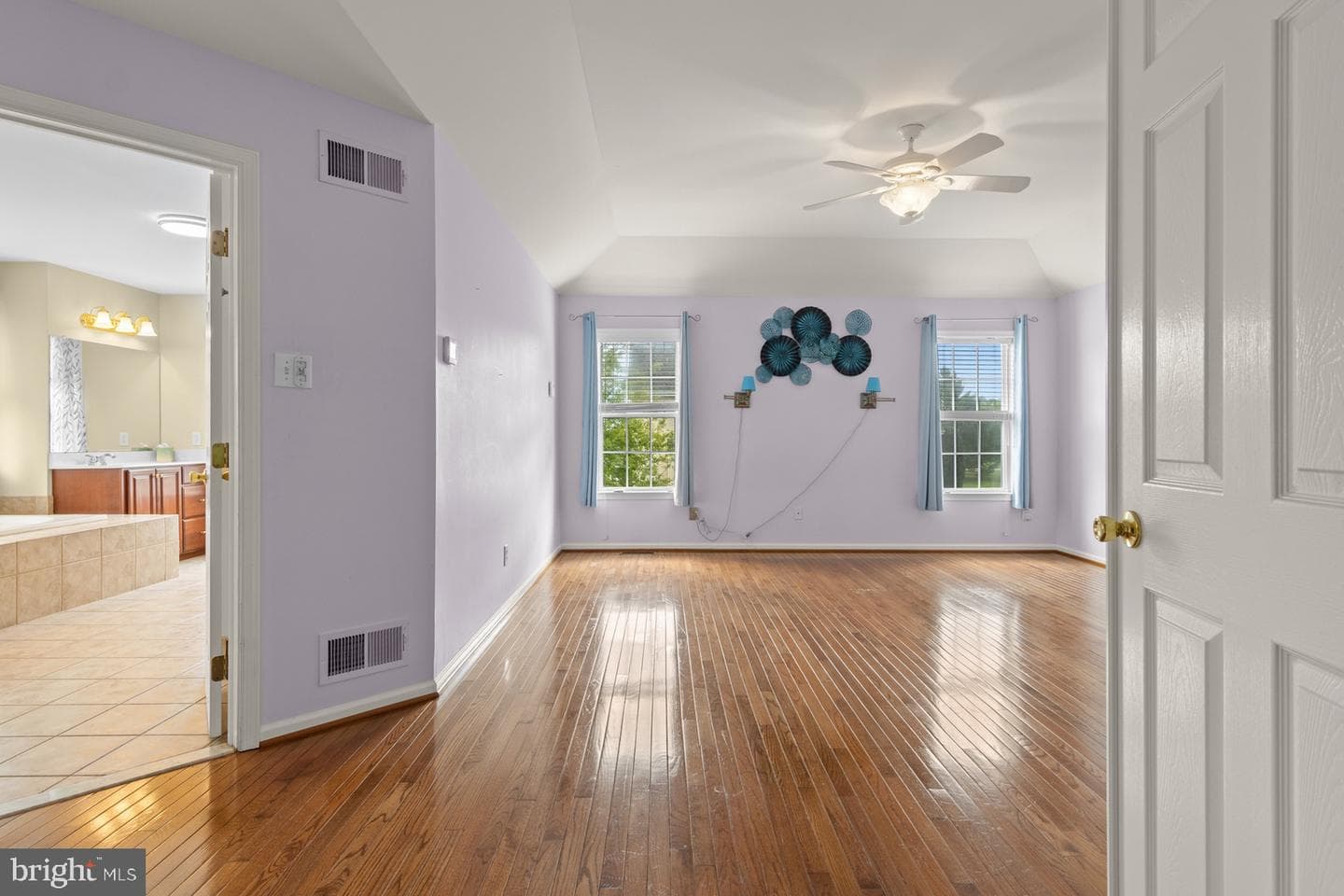 507 Kelleher Drive photo 44