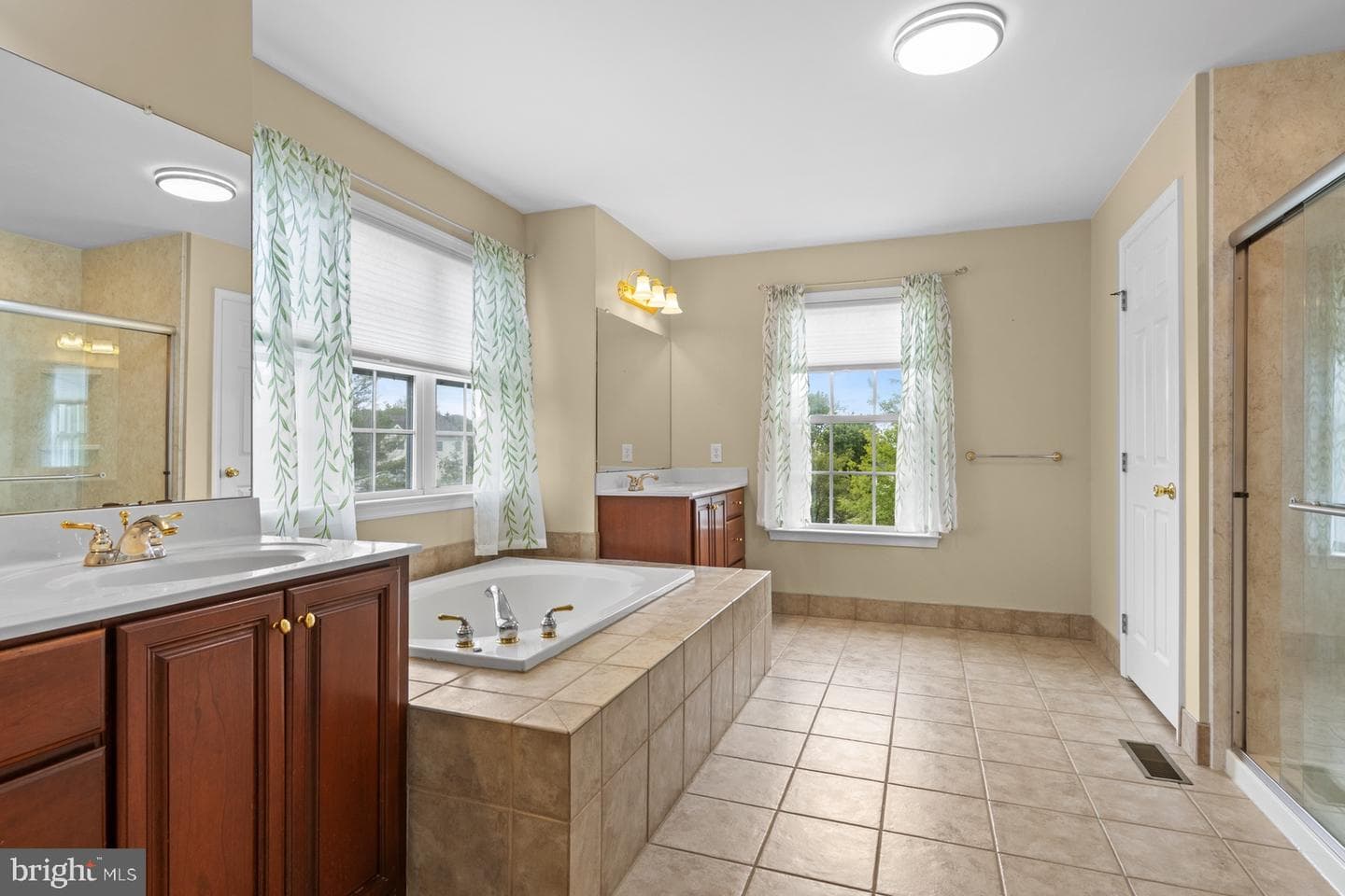 507 Kelleher Drive photo 48