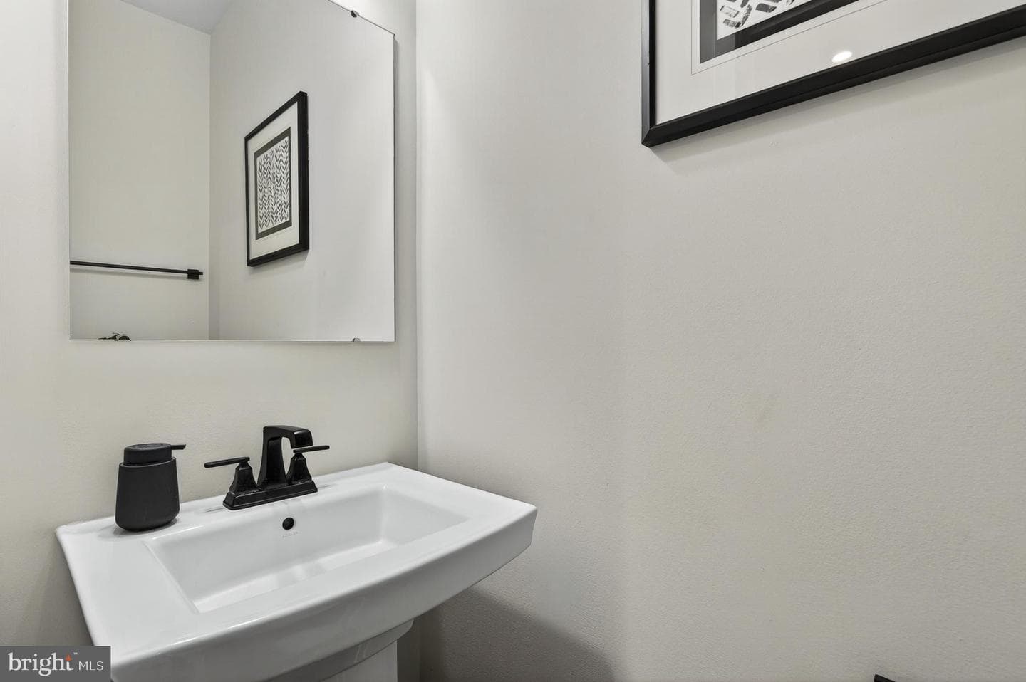 418 Pitch Pine Way photo 16