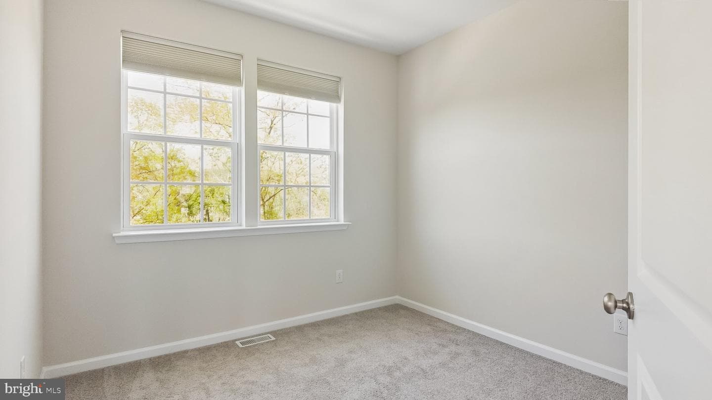 250 Smithworks Boulevard photo 17