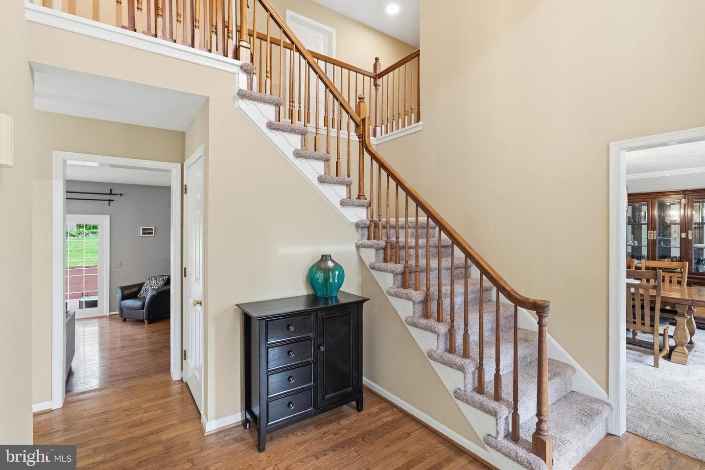 157 Hamilton Dr photo 4