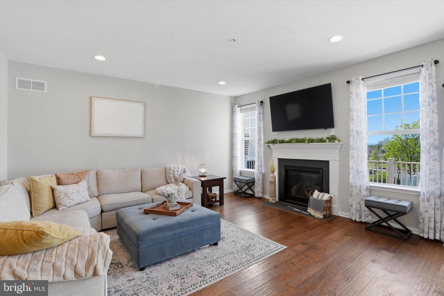 401 Quigley Drive photo 9