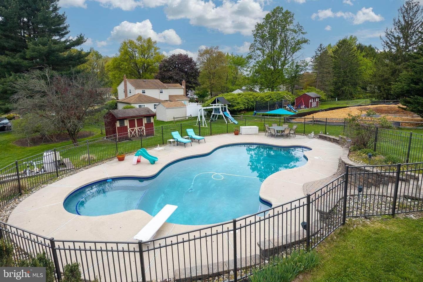 380 Devon Drive photo 31