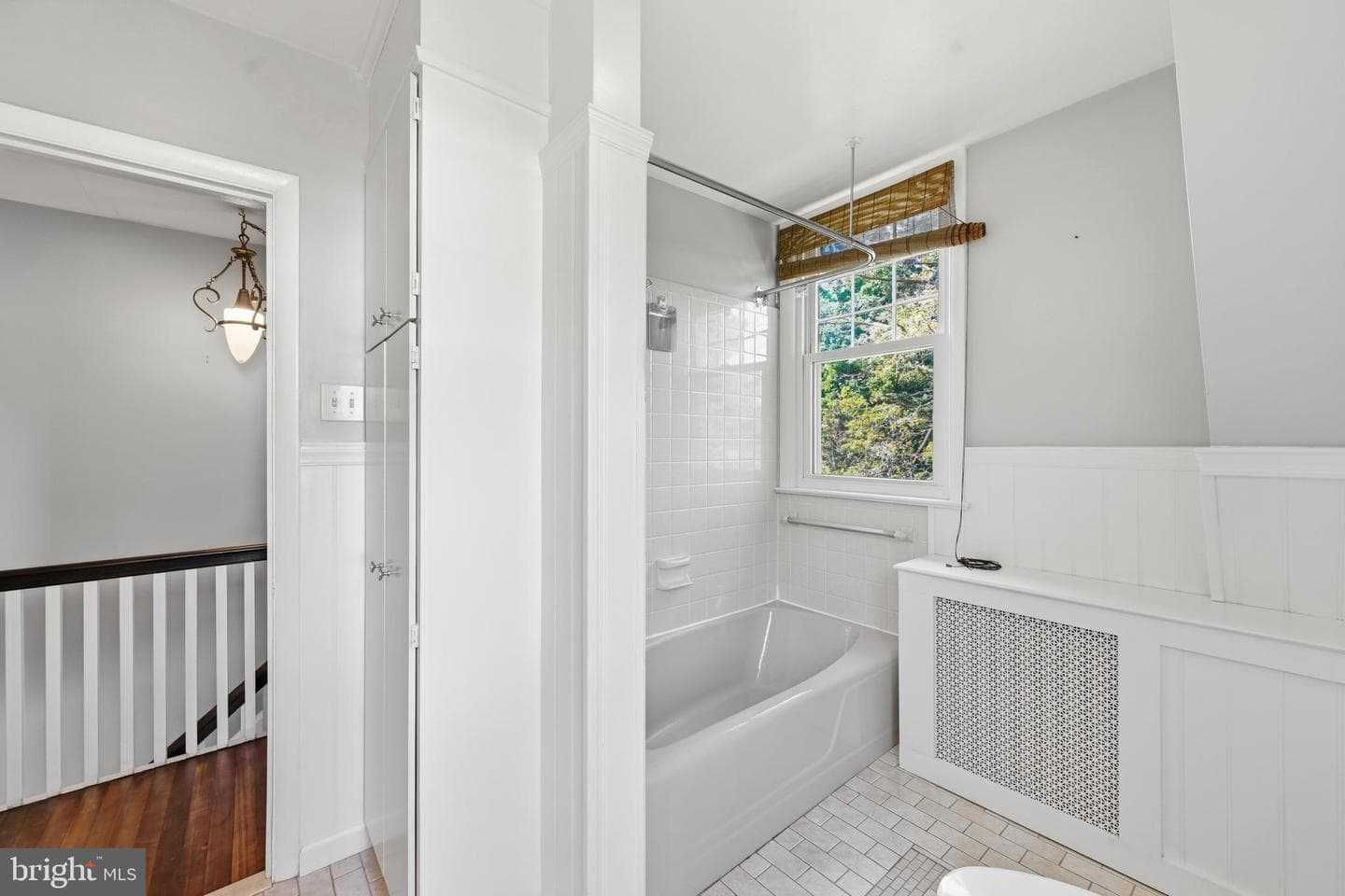 1019 Stirling Street photo 14