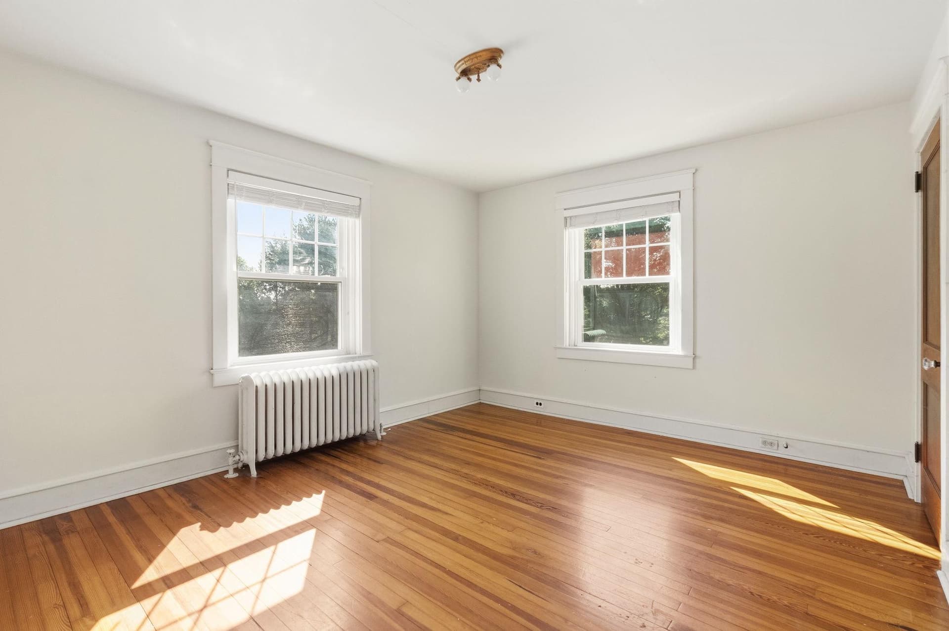 1325 S New Street photo 48