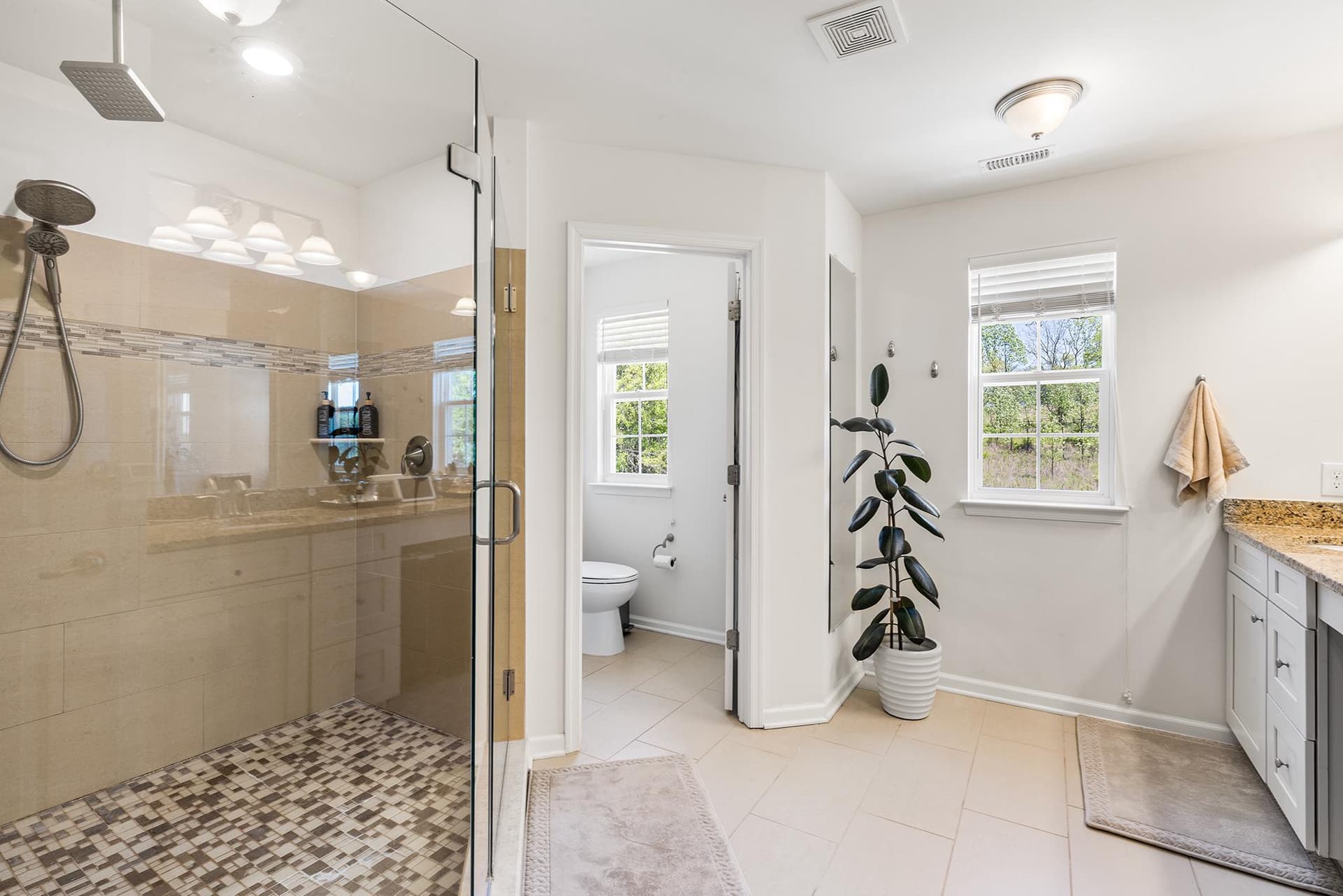 3712 Winthrop Way photo 25
