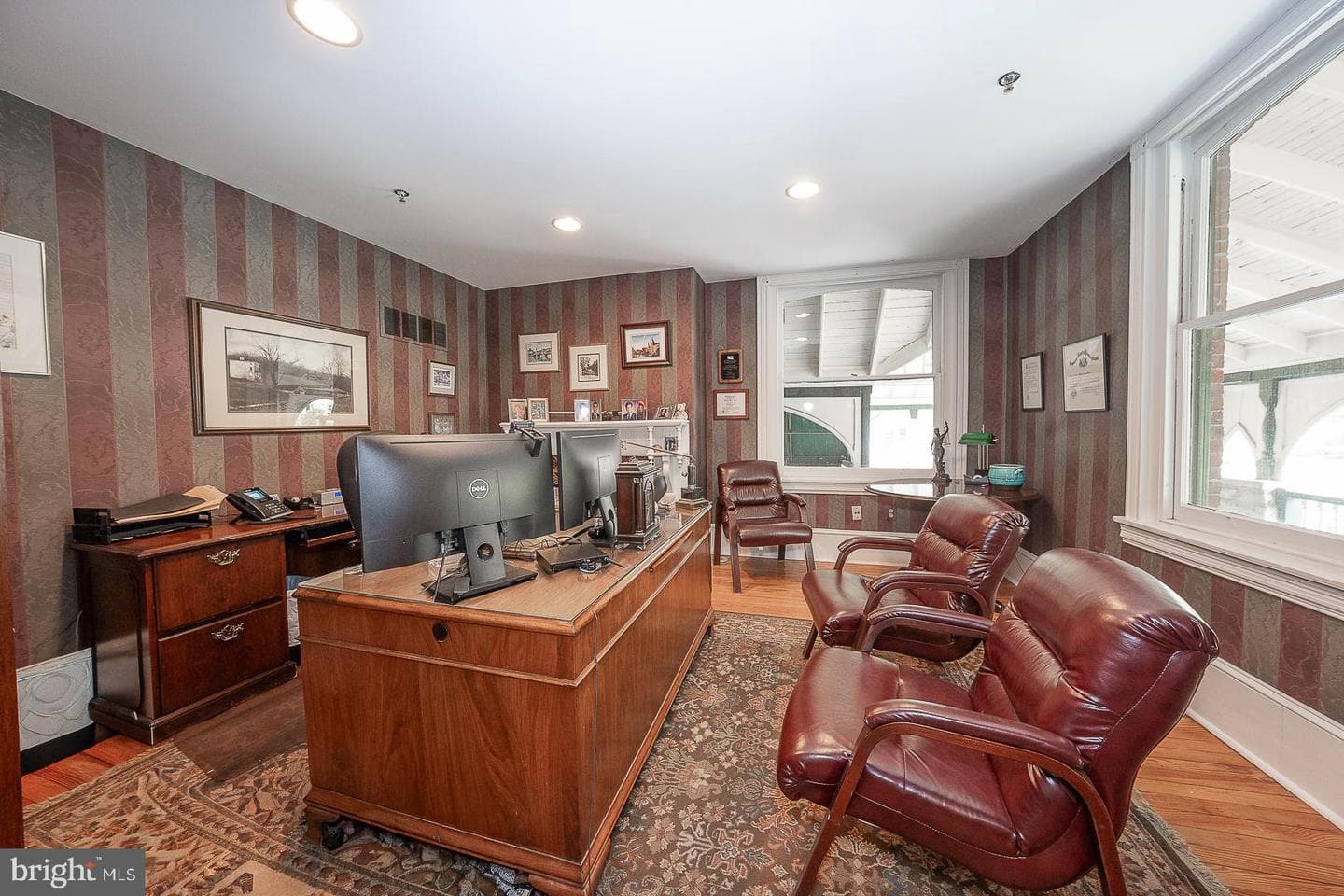61 Cassatt Avenue photo 11