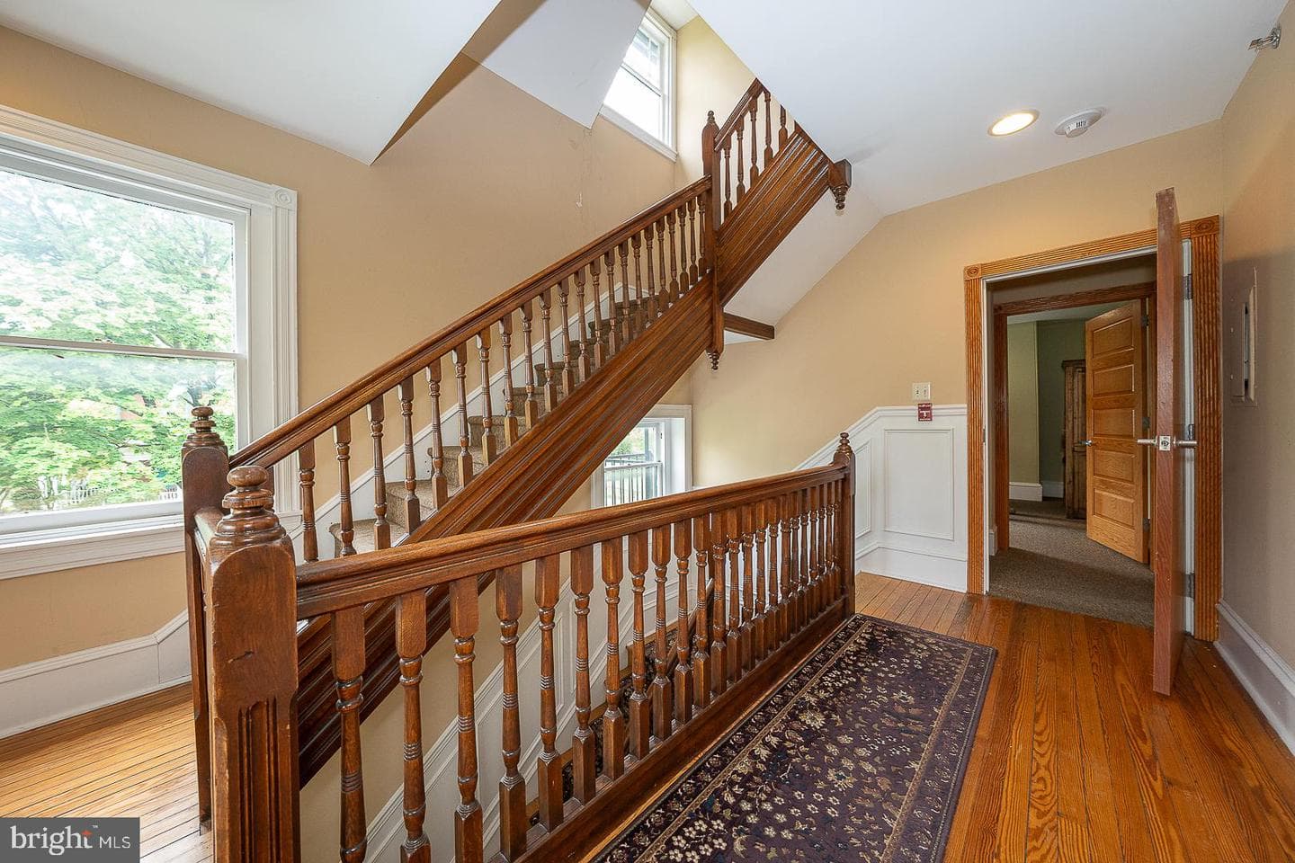61 Cassatt Avenue photo 26