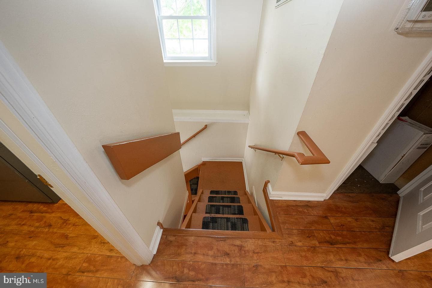 61 Cassatt Avenue photo 57