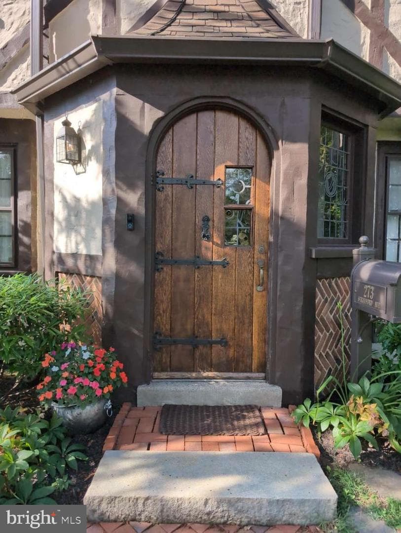 273 Strafford Avenue, Wayne