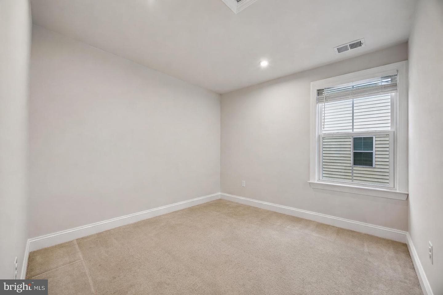 636 Quarry Point Road photo 24