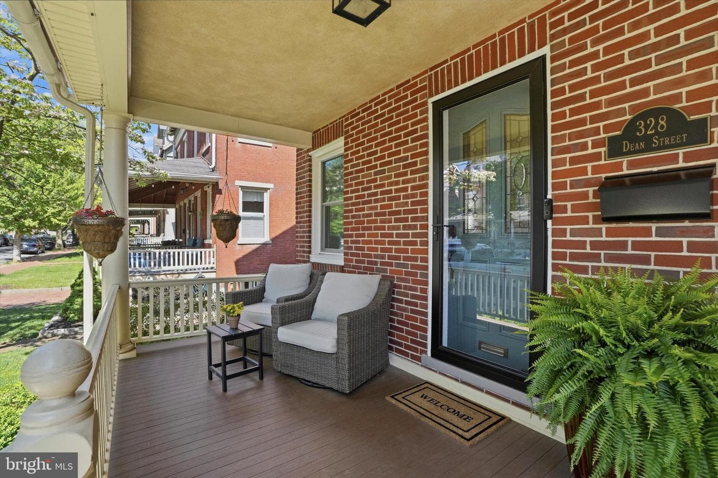 328 Dean Street photo 4