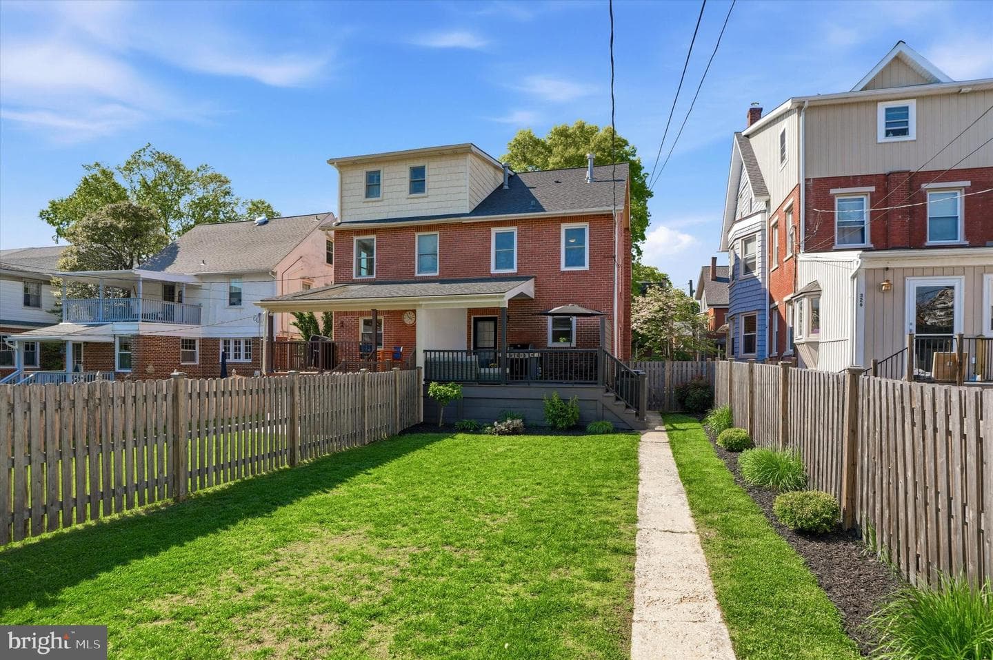 328 Dean Street photo 41