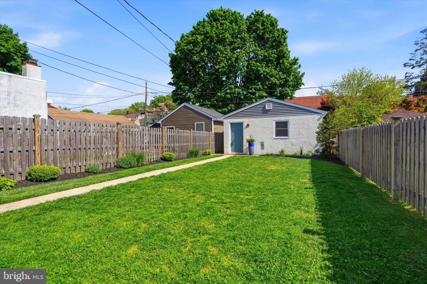 328 Dean Street photo 42
