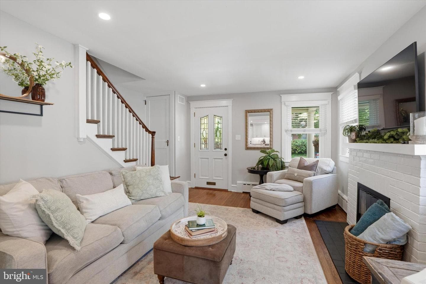 328 Dean Street photo 5