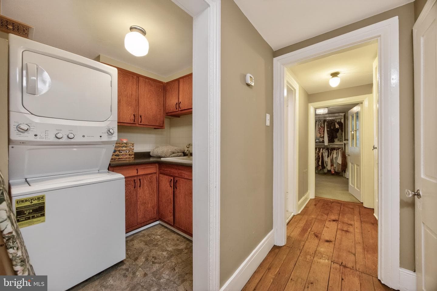 340 W Miner Street photo 20