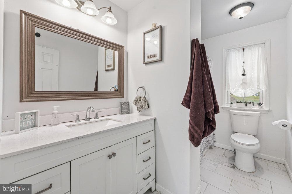 32 Meadow Lane photo 24