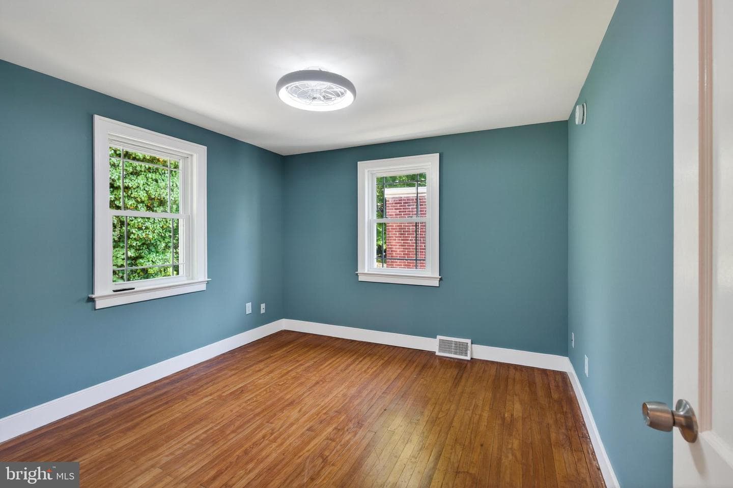 125 Price Street photo 30