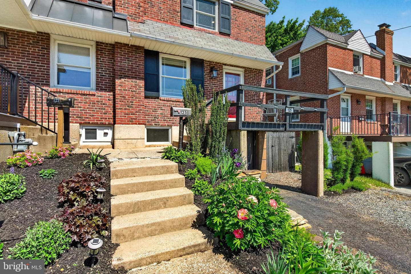 125 Price Street photo 35