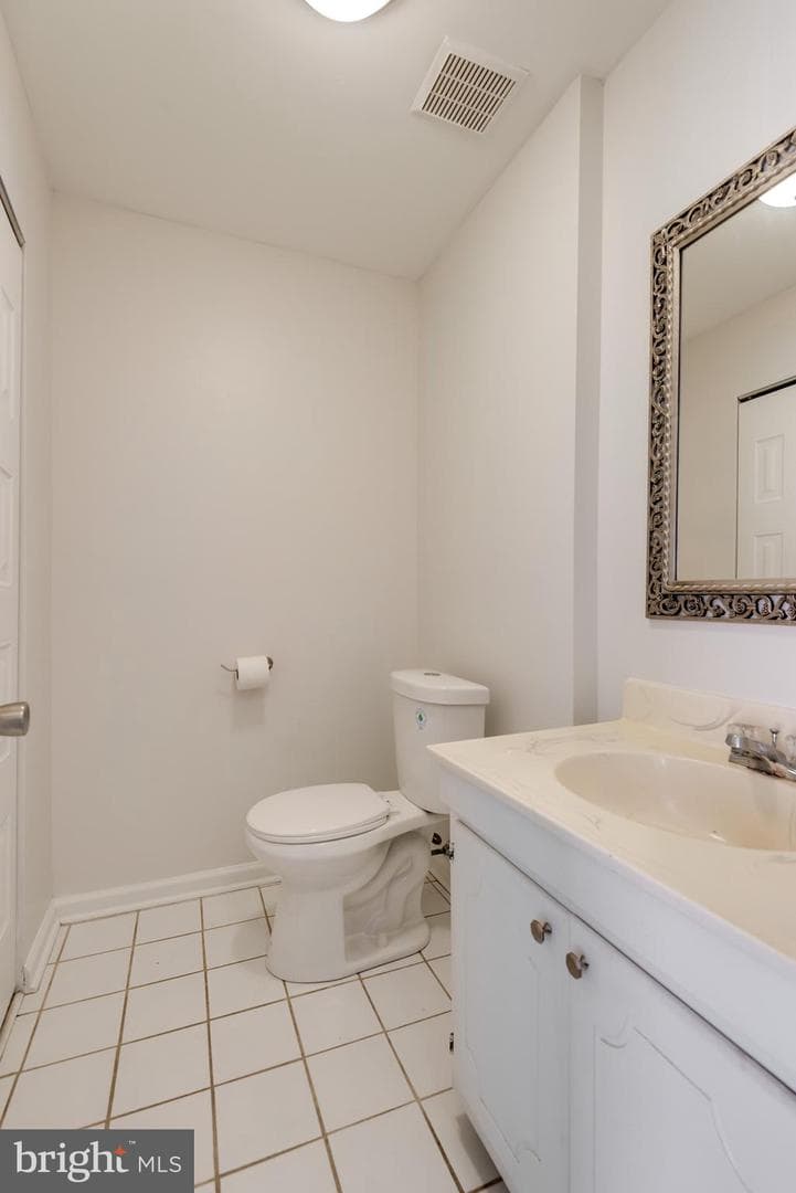 2536 Clothier Street photo 12