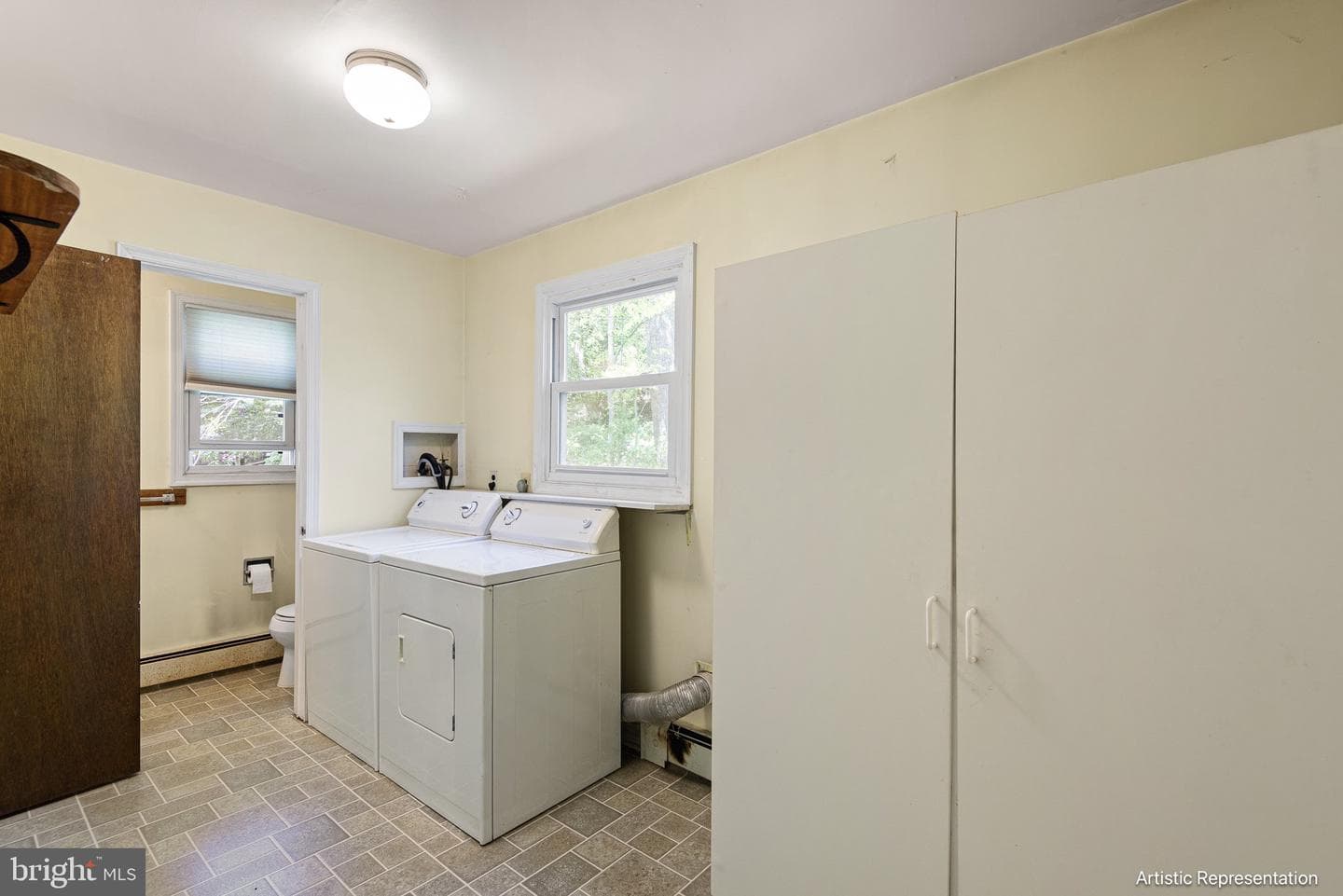1501 W Chester Road photo 7