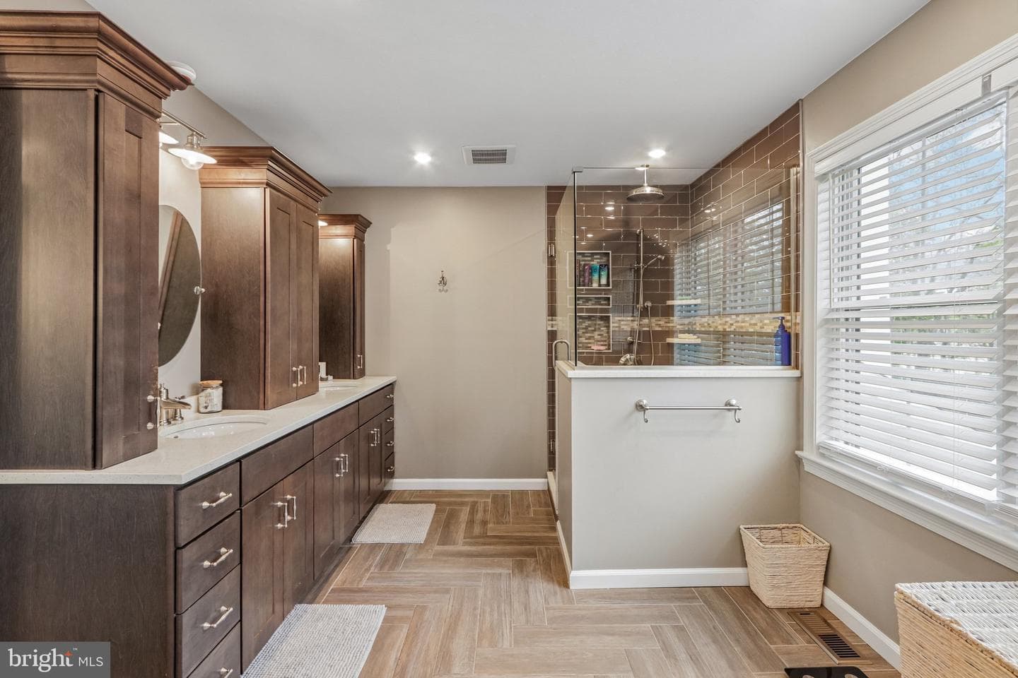 667 Colonel Dewees Road photo 36
