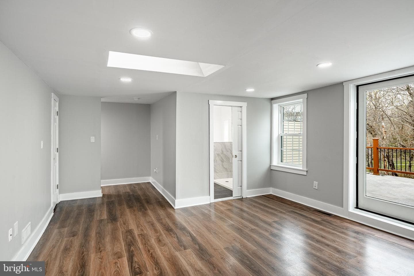 239 Smallwood Court #239 photo 16