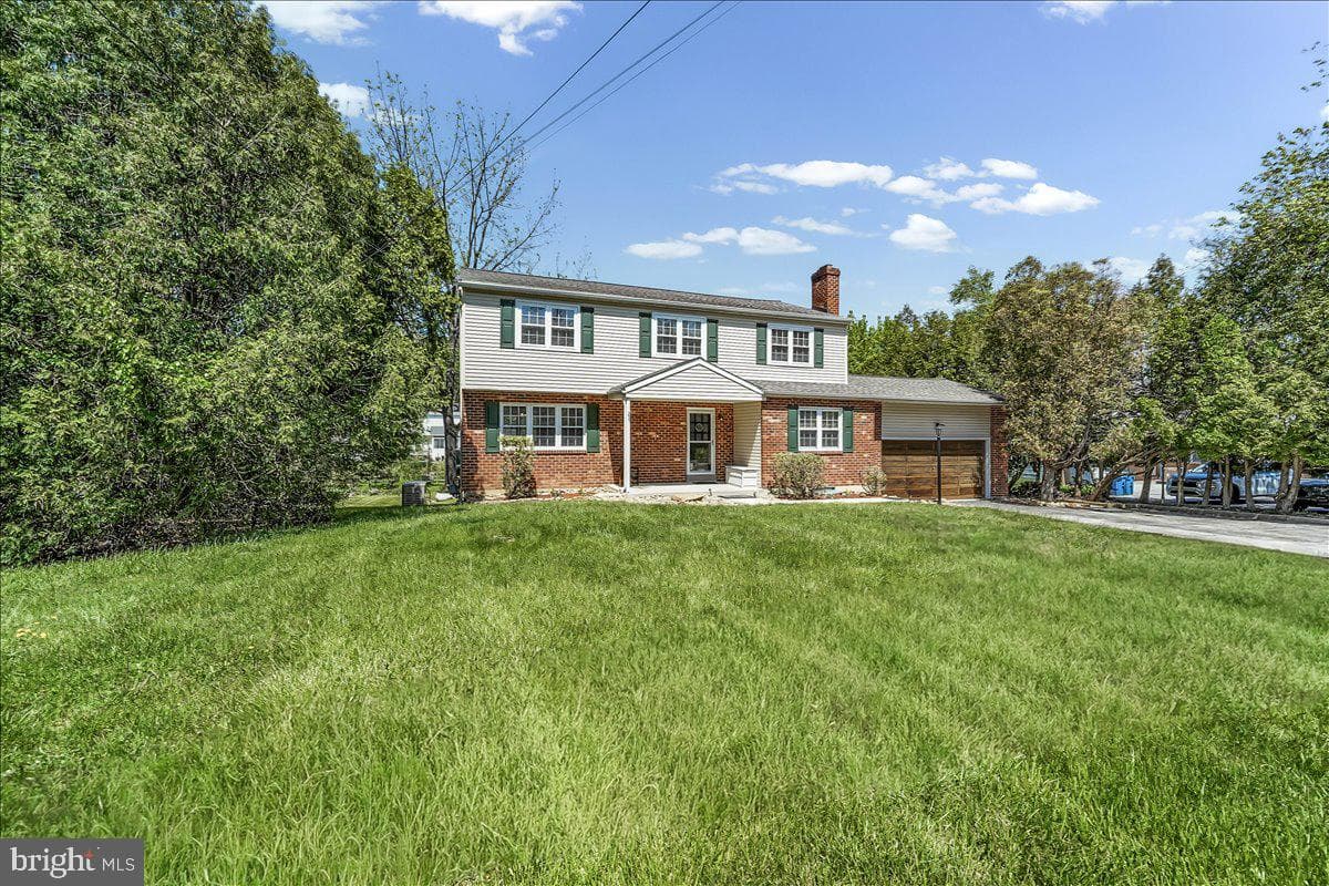 893 Westtown Road photo 44