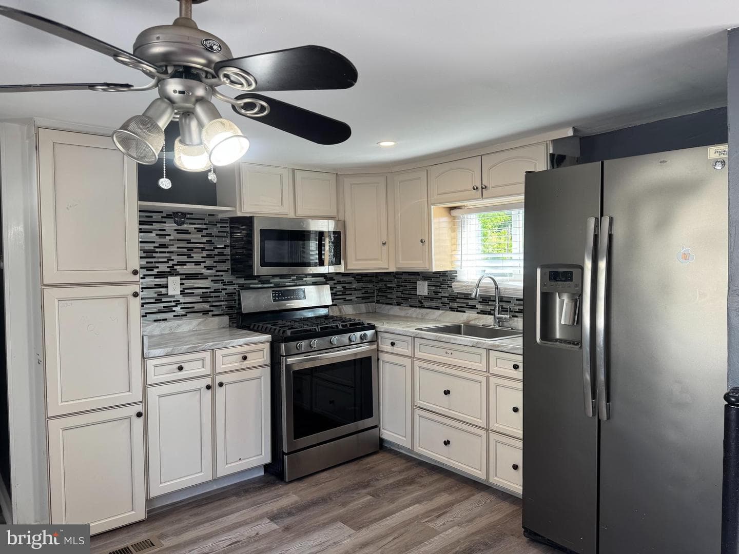 41 Dillan Drive photo 5
