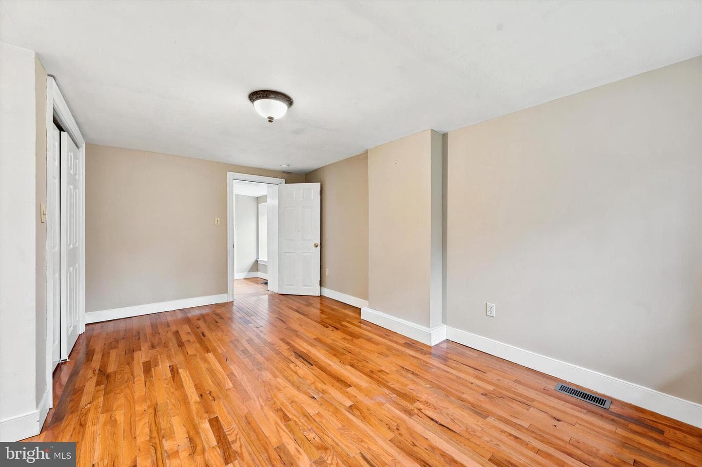 1255 Valley Road photo 15